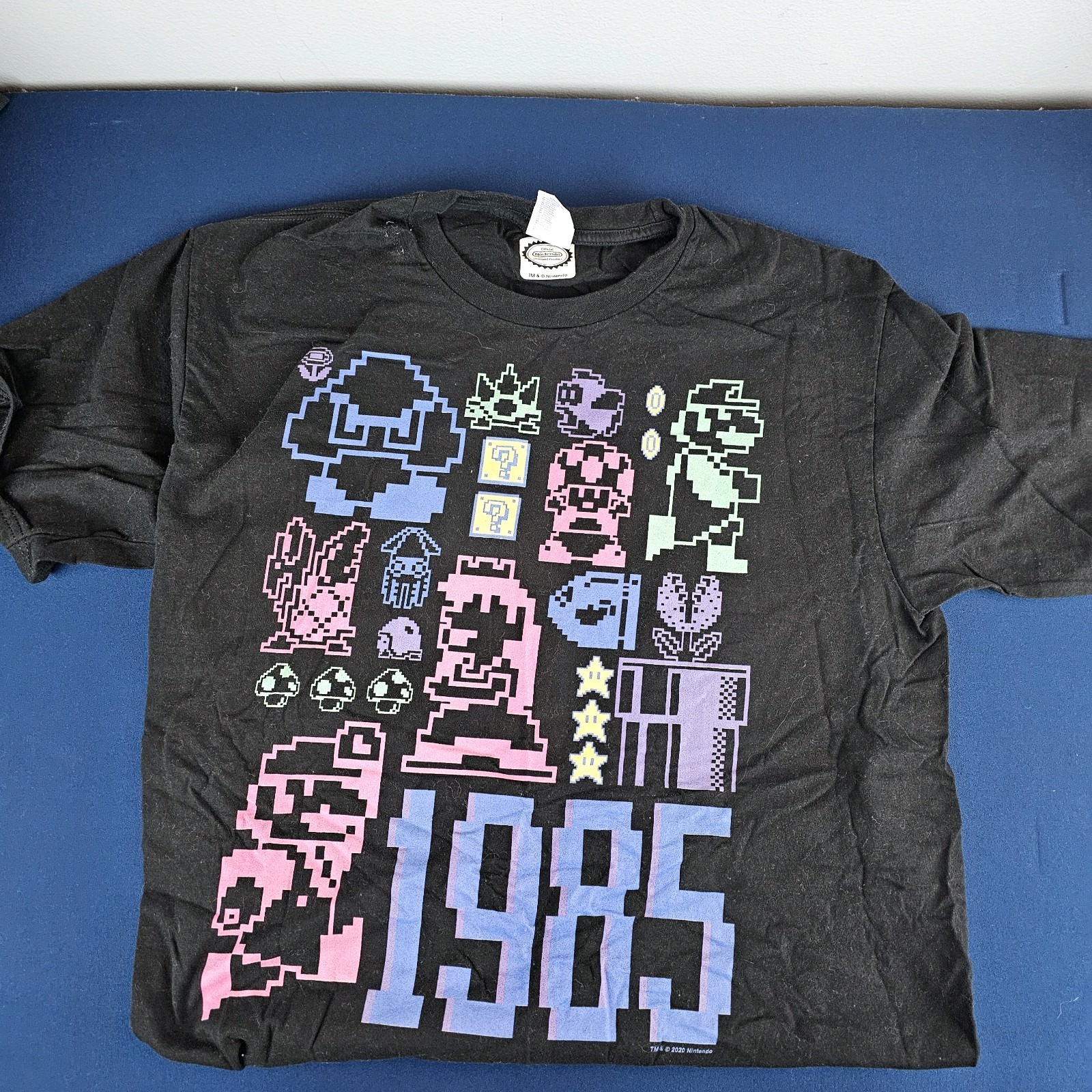 Nintendo Licensed Port and Co Large Balck T Shirt Mario Brothers 1985 Pixel Art