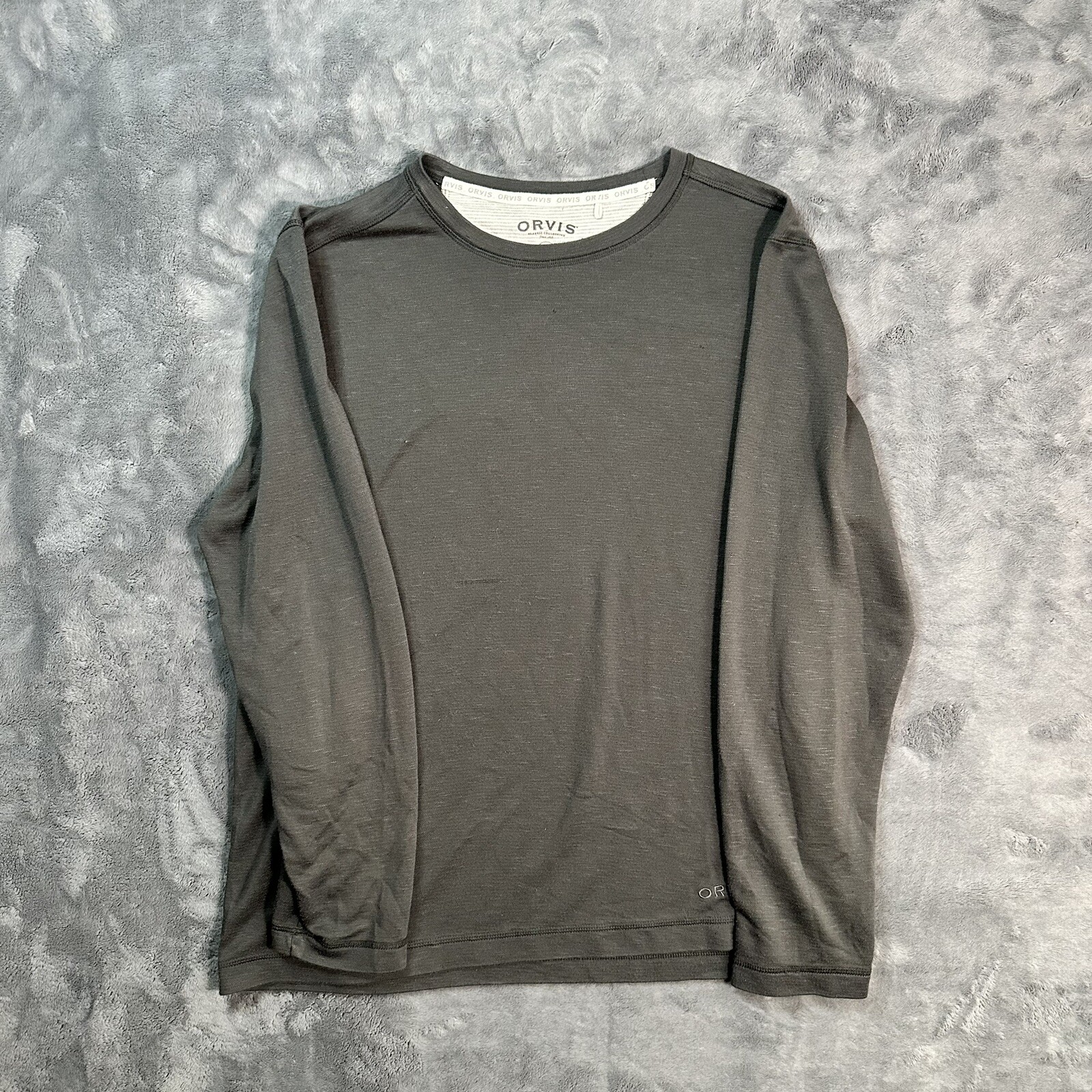 Orvis Classic Collections Pull Over Shirt Men’s Size M Gray Long-Sleeve
