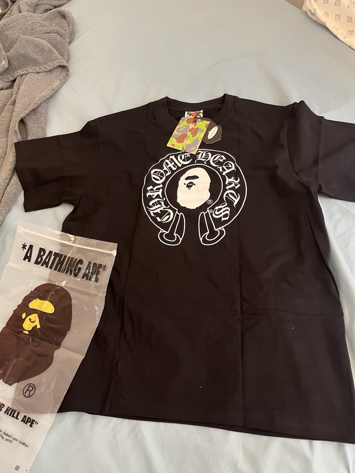 A Bathing Ape Men&rsquo;s M Black Cotton Crew Neck Short Sleeve Baby Milo Logo Tee