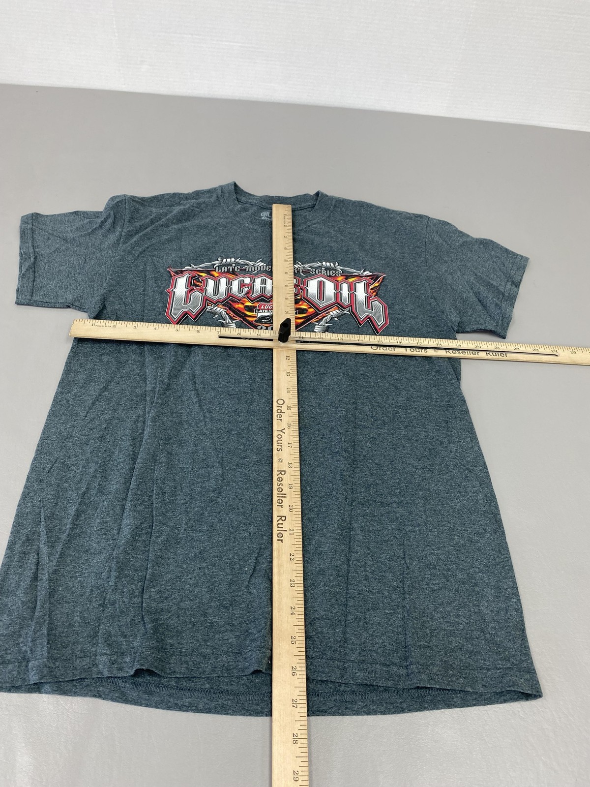 Lucas Oil Gildan Shirt Mens Medium Gray 2019 Late Model Dirt Series Skull Racing