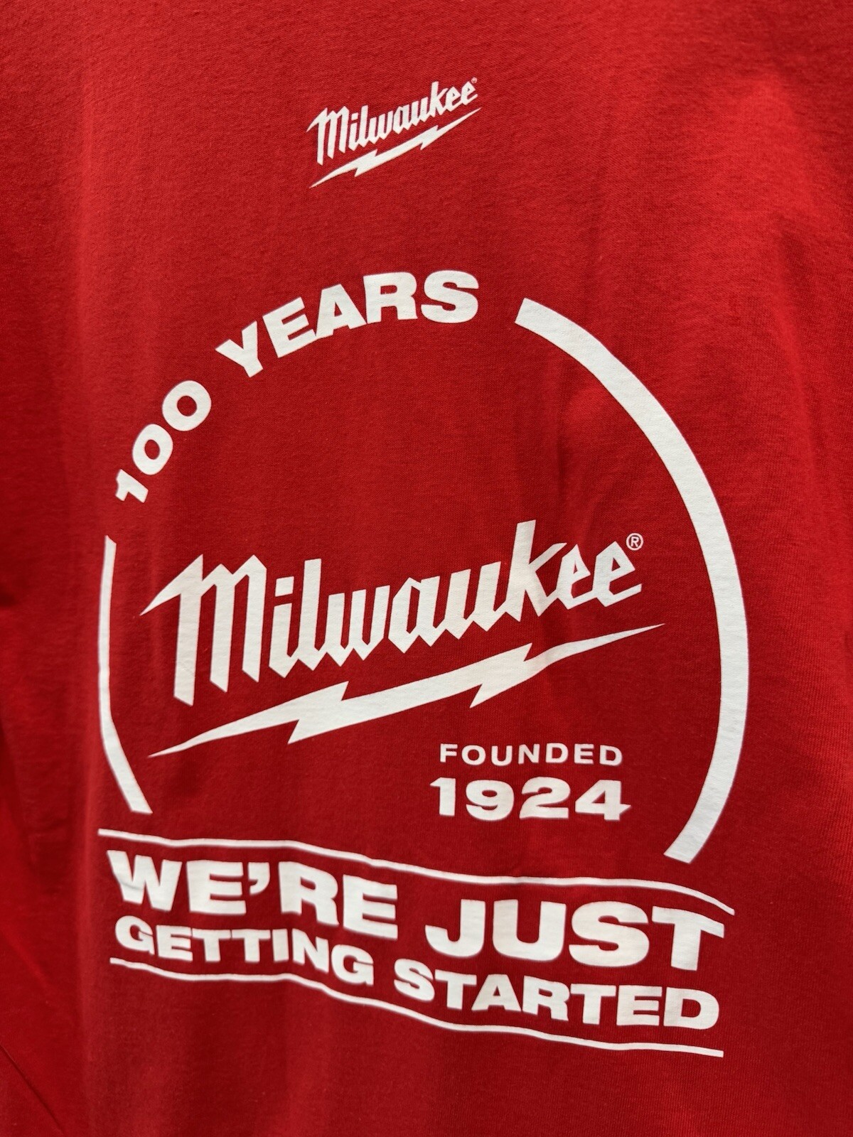 Milwaukee T Shirt Unisex Graphic Print Celebrating 100 Years M medium NEW