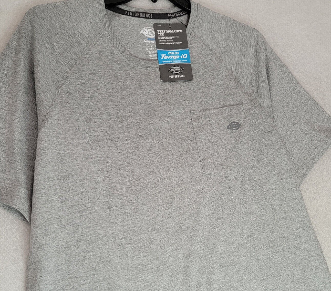 Dickies Shirt Mens Medium M Gray Lightweight Work Wear Outdoors Pocket Tee NWT