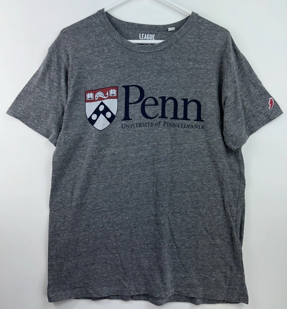 The League Gray U Penn Quakers Men’s Large Poly Cotton Blend T-shirt