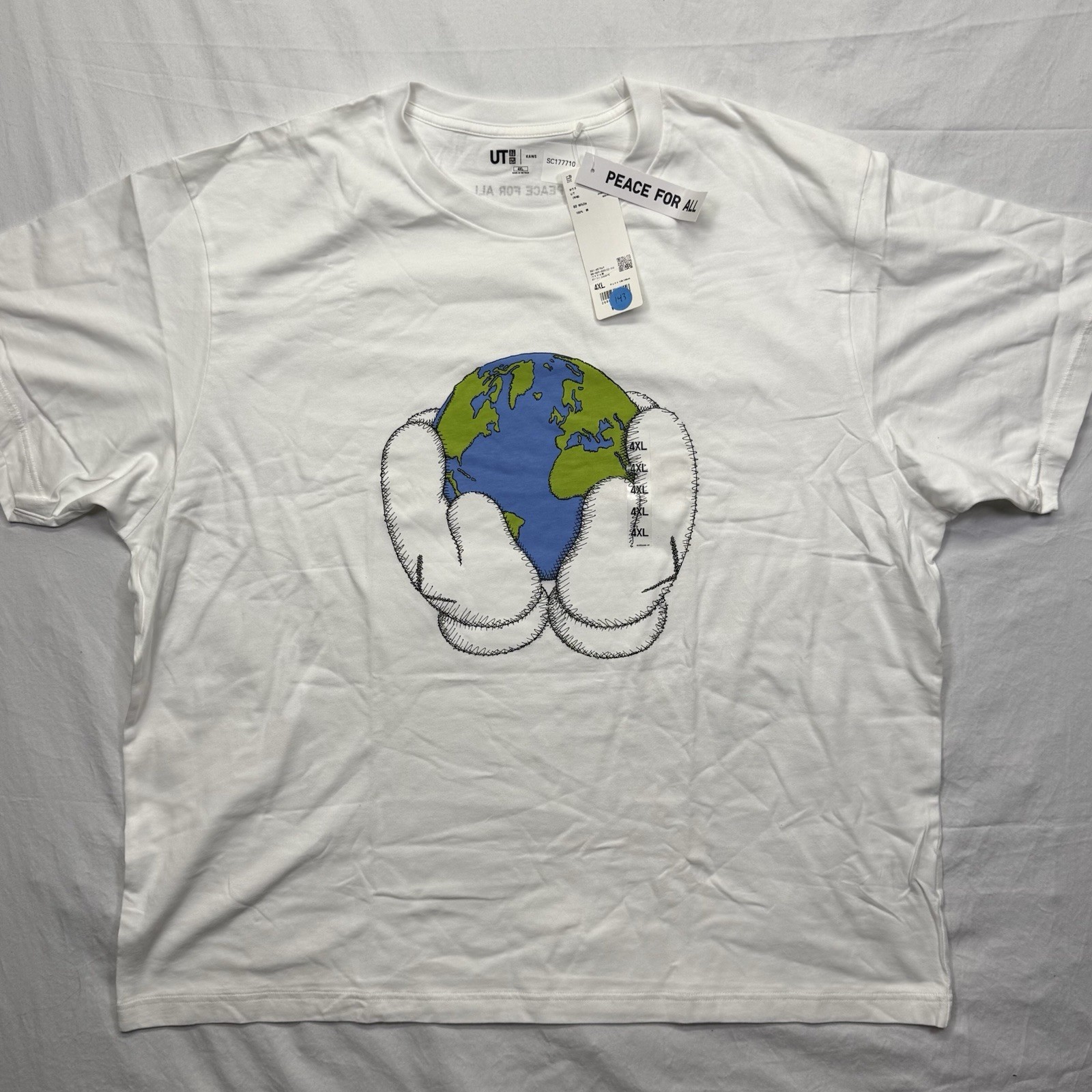 NWT Uniqlo x Kaws UT Graphic Tee &lsquo;Peace For All&rsquo; White Size 4XL Fits Like 2XL
