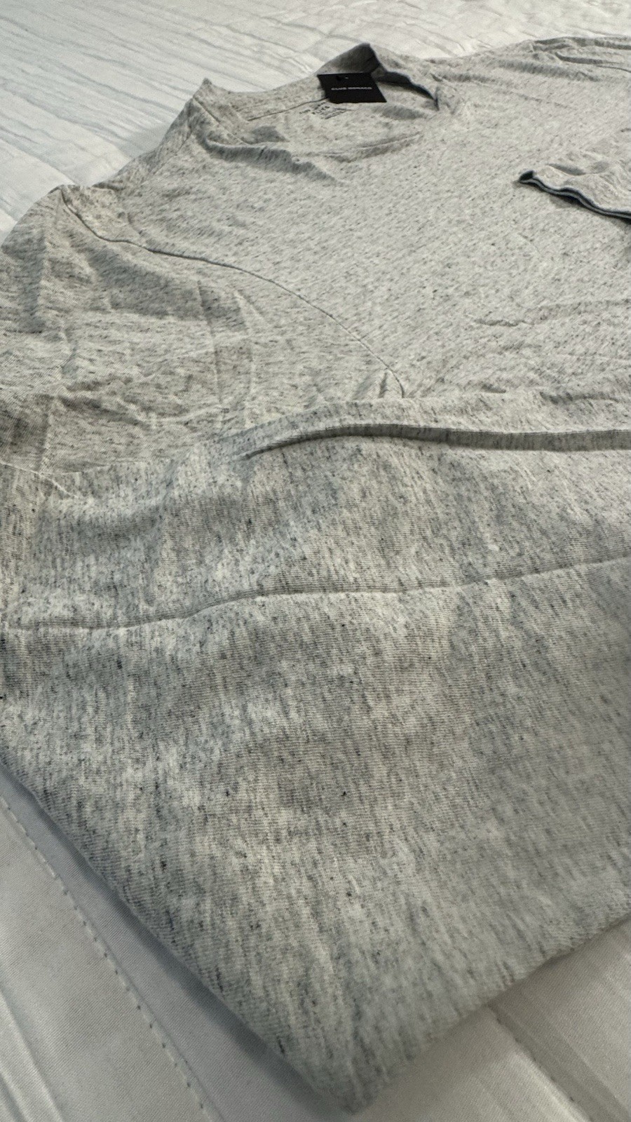 Club Monaco Men&rsquo;s XL Heather Gray Long Sleeve Crew Neck Pocket Cotton Knit Tee