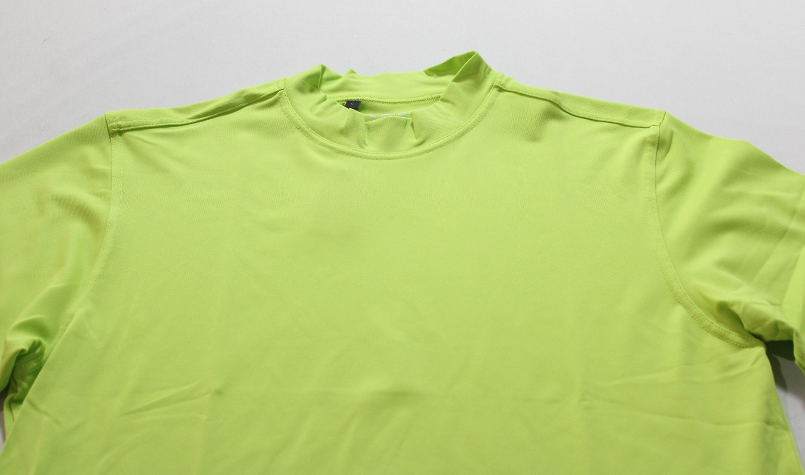 Monterey Club Men&rsquo;s Solid Dry Swing Mock Shirt CN6 Apple Green Large NWT