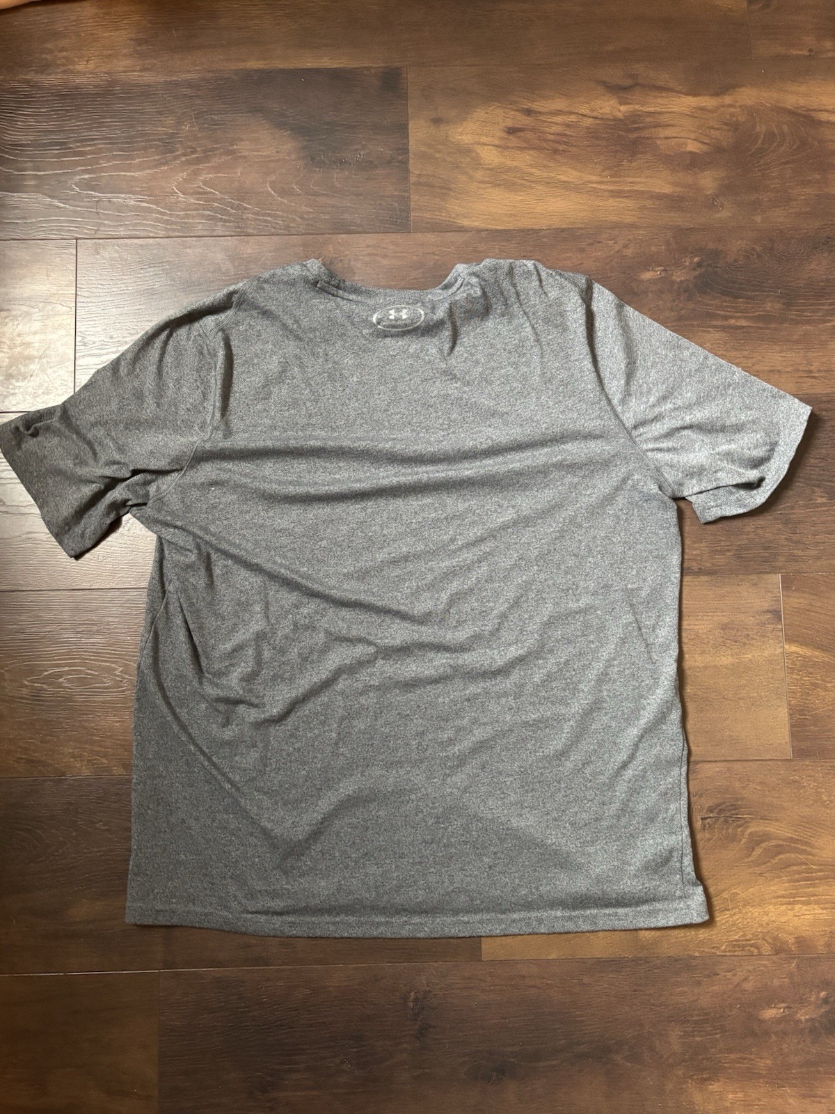 Under Armour Loose Fit T-Shirt Mens XL Gray Heat Gear Small Logo