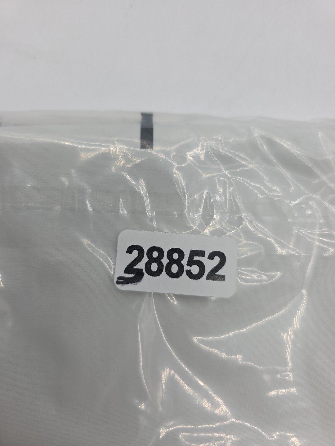EZRUN T-Shirt Men Large White Logo Running Tee..#38852