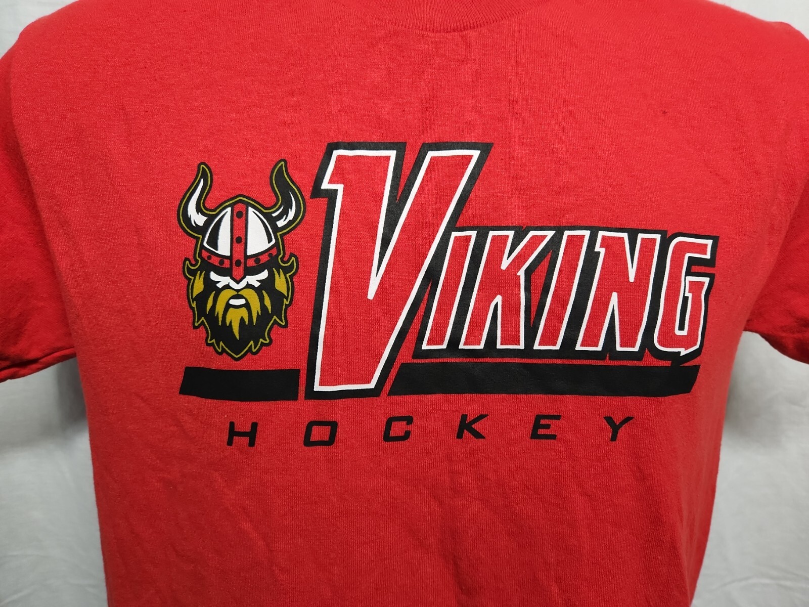 Viking Hockey Adult Small Red TShirt