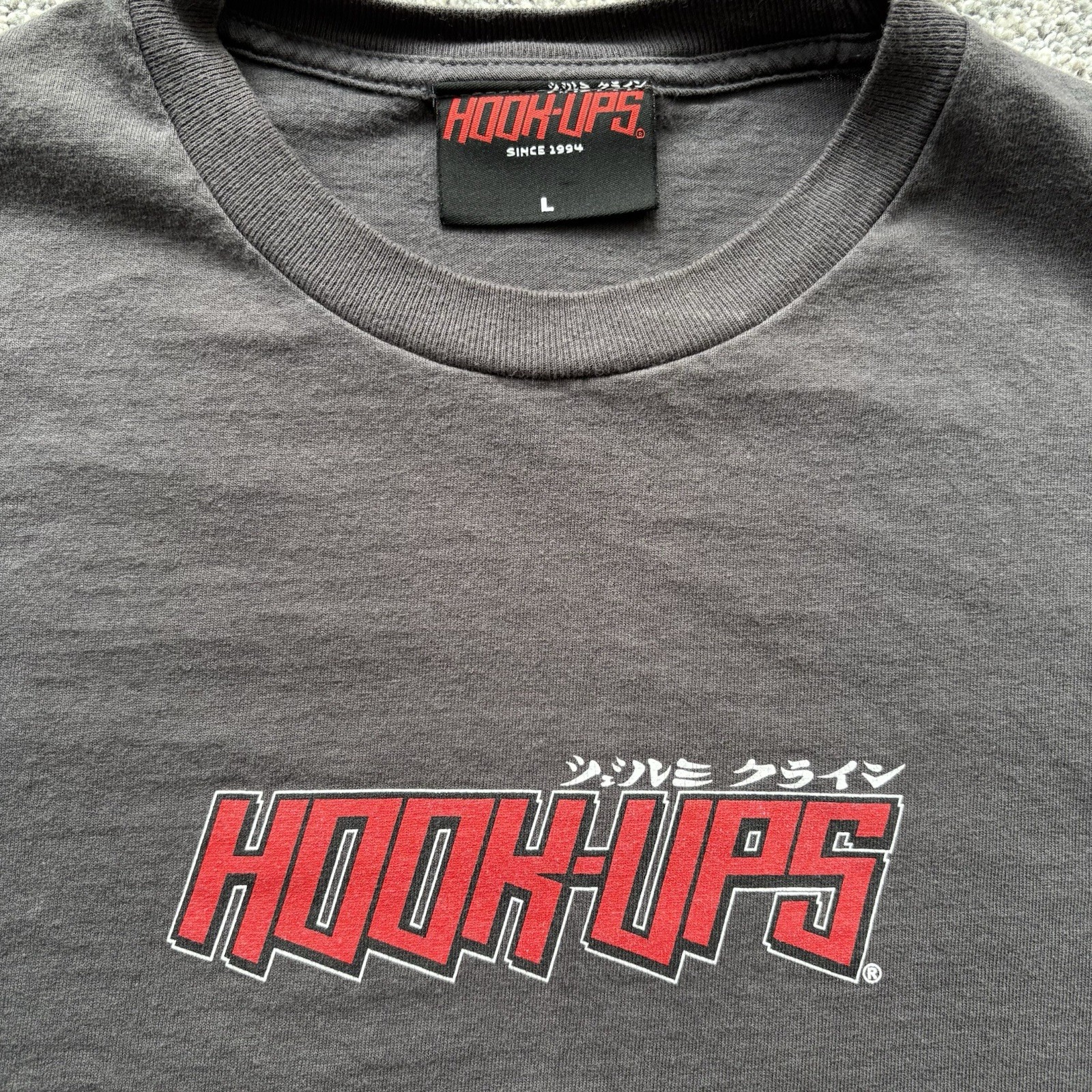 Vintage 90s Hook Ups Spell Out Graphic T-Shirt Sz-L