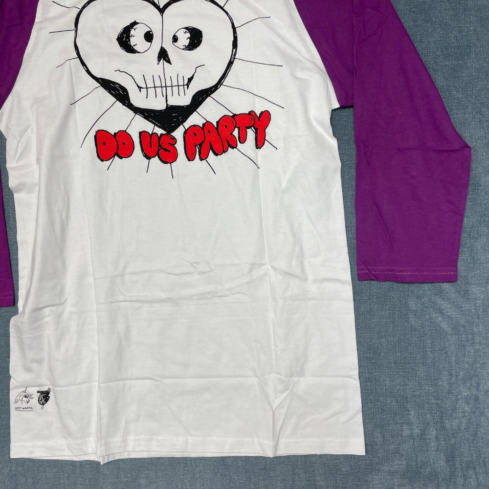 Volcom Till Death Do Us Party T Shirt Mens Medium White Purple Raglan Sleeve