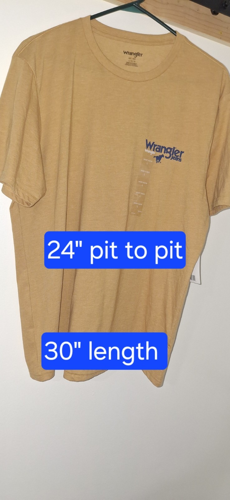 NWT Wrangler Large Men&rsquo;s Light Brown T-Shirt