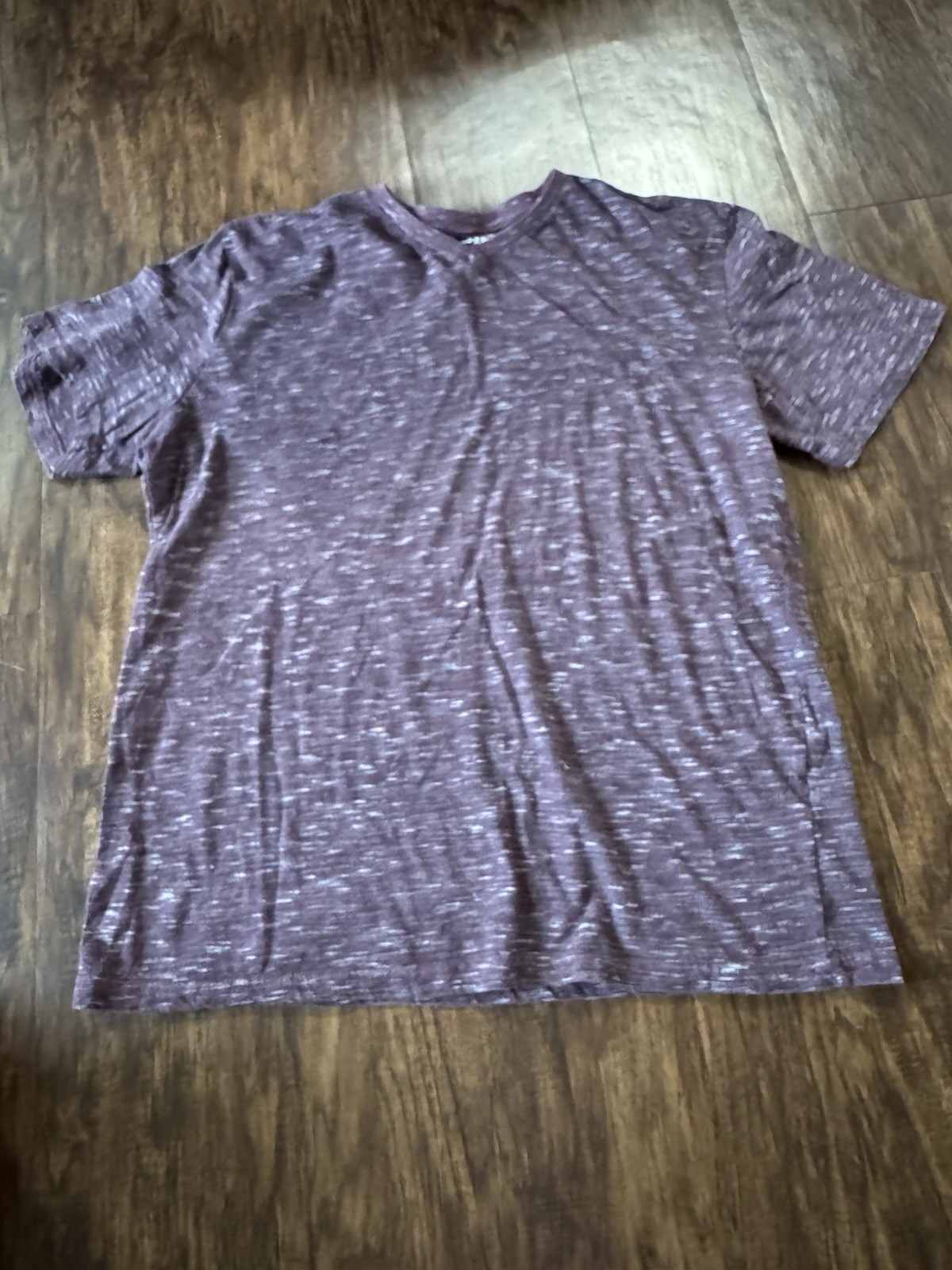 Men’s Company 81 Heather Gray And Red V Neck T Shirts Size XL