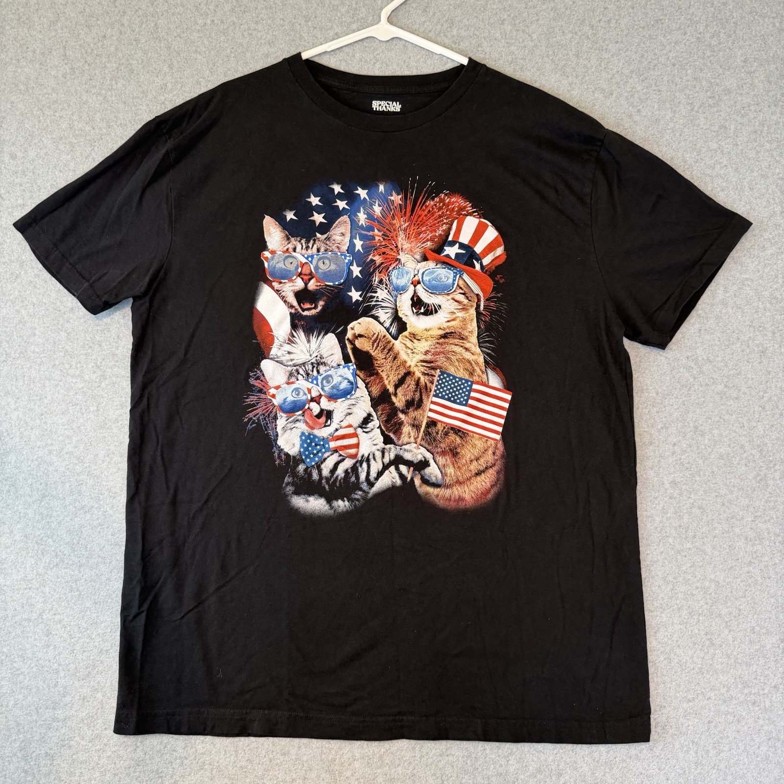 Cats T-Shirt Shirt * XXL * Flag Firework 4th Of July * VG * Patriotic Holiday