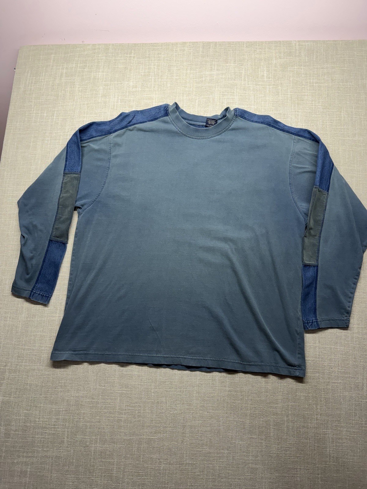 VintageFaded Glory Men&rsquo;s Long Sleeve Blue Jean And Elbow Patches T Shirt Size XL