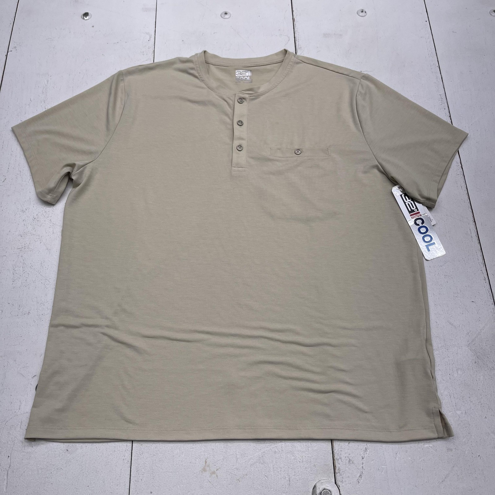 32 Degrees Cool Shirt Mens XL Beige Oat Straw Henley Pocket Tee Tagless Stretch