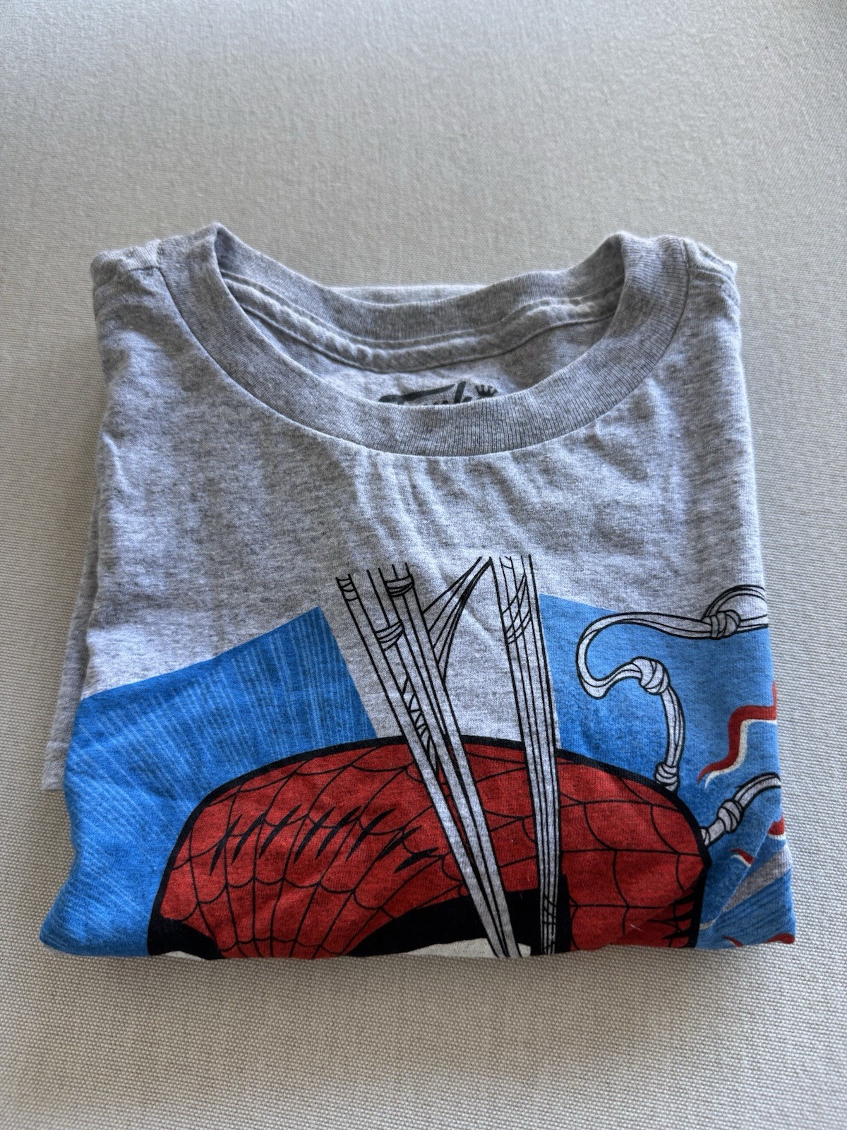 Funko Marvel Spider-Man Venomized Kids Gray Graphic T-Shirt Size Large L 10/12