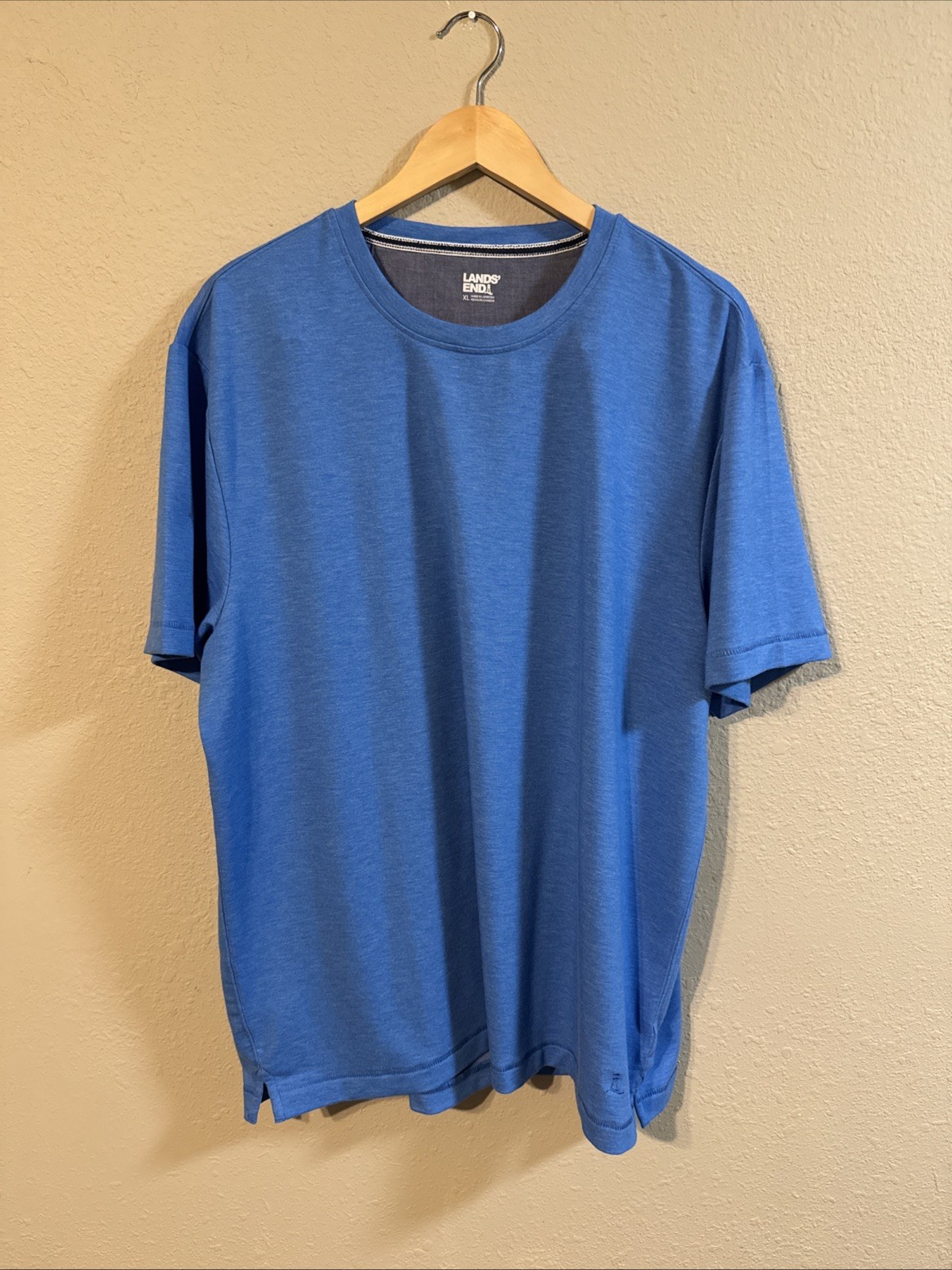 Lands&rsquo; End Men&rsquo;s Tee Shirt Classic Fit 4-Way Stretch – XL