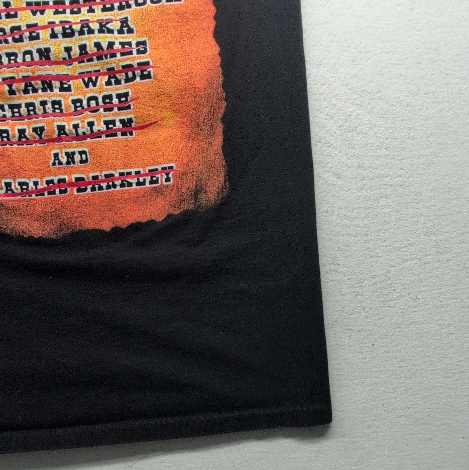 « Custom fan-art graphic tee celebrating the 2014 championship run. » Size Small