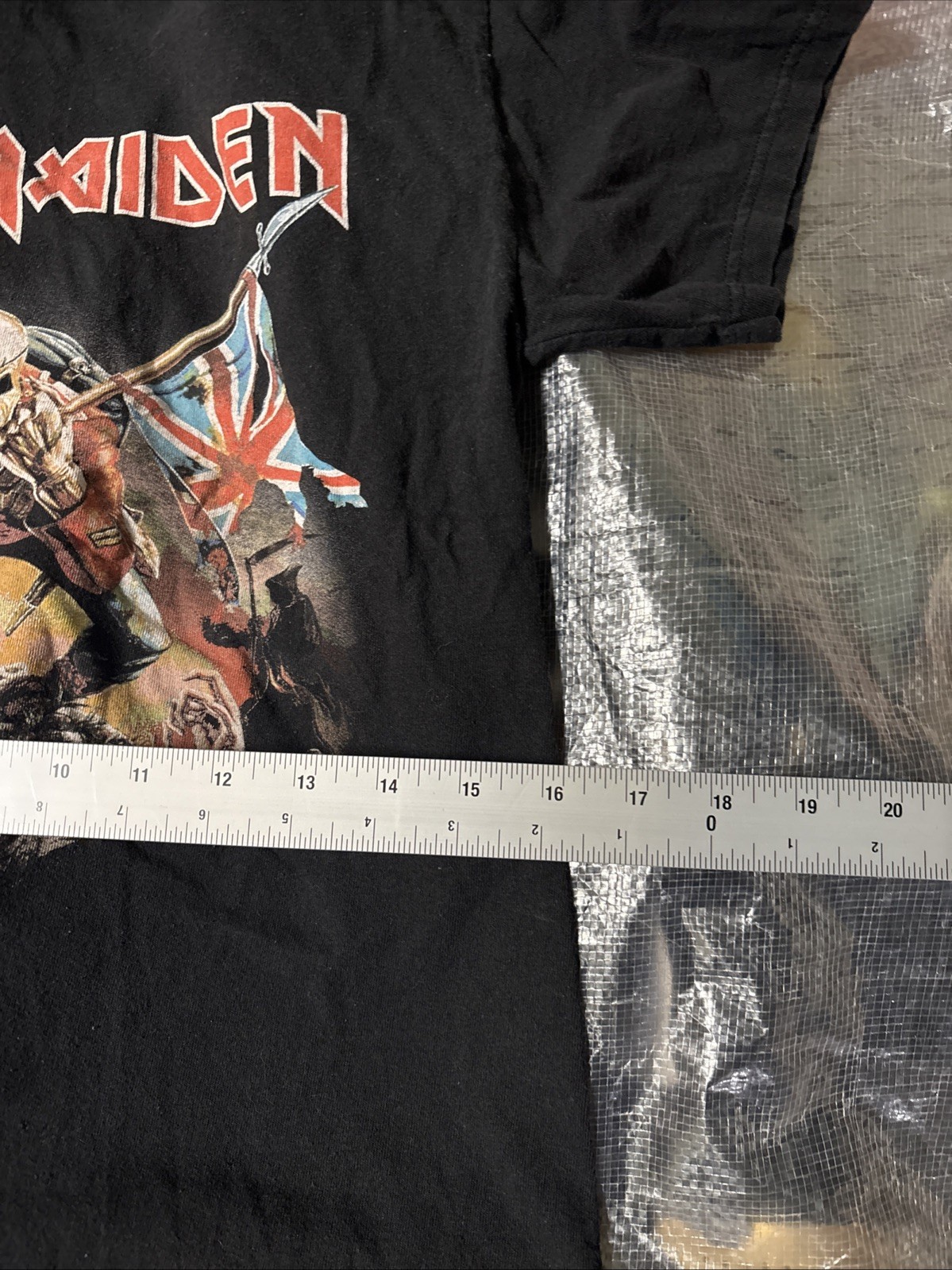 Iron Maiden The Trooper Graphic Band T-Shirt S