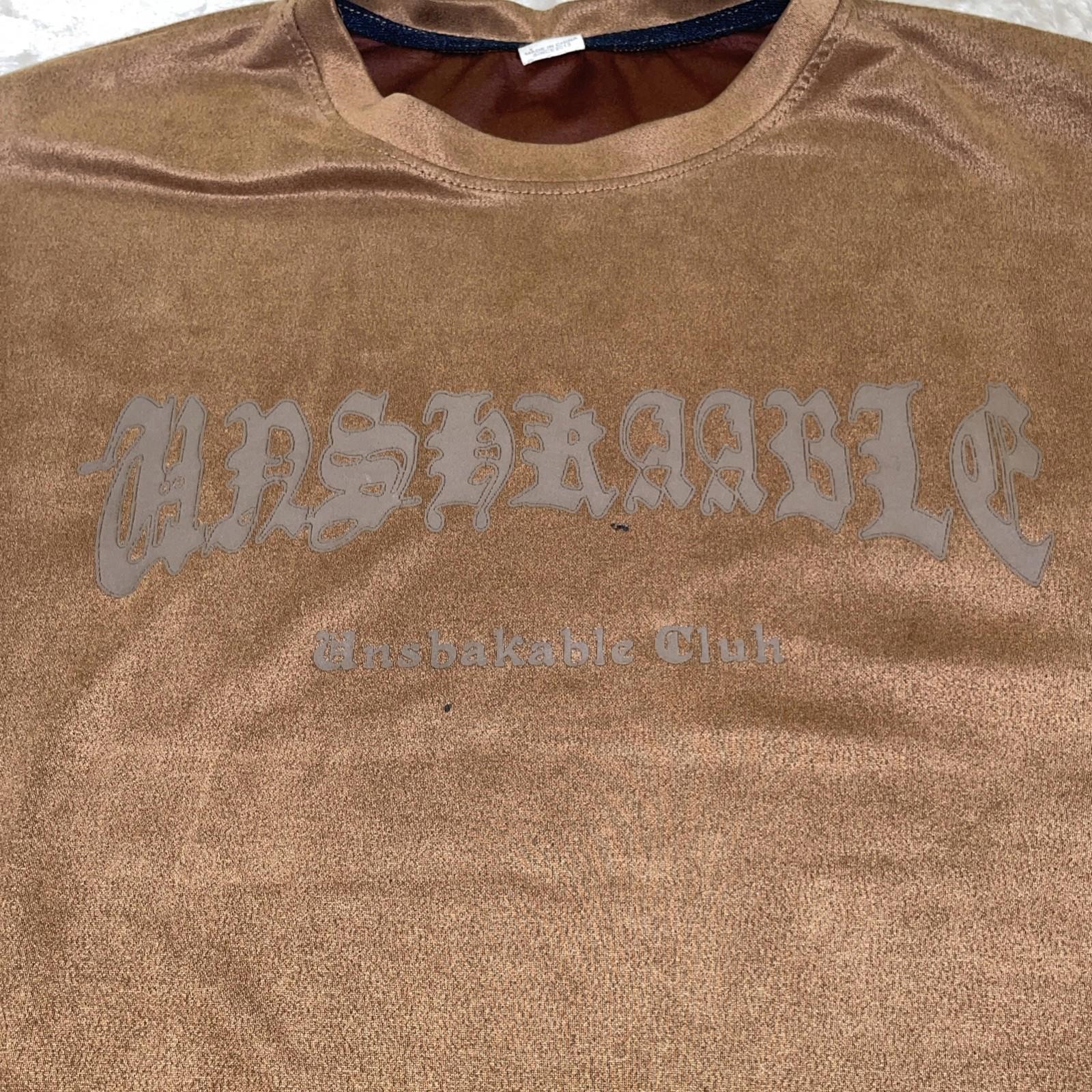 “Unsbakable Club” T-Shirt Soft Faux Suede Fabric Men’s Brown T-Shirt Sz L *READ*