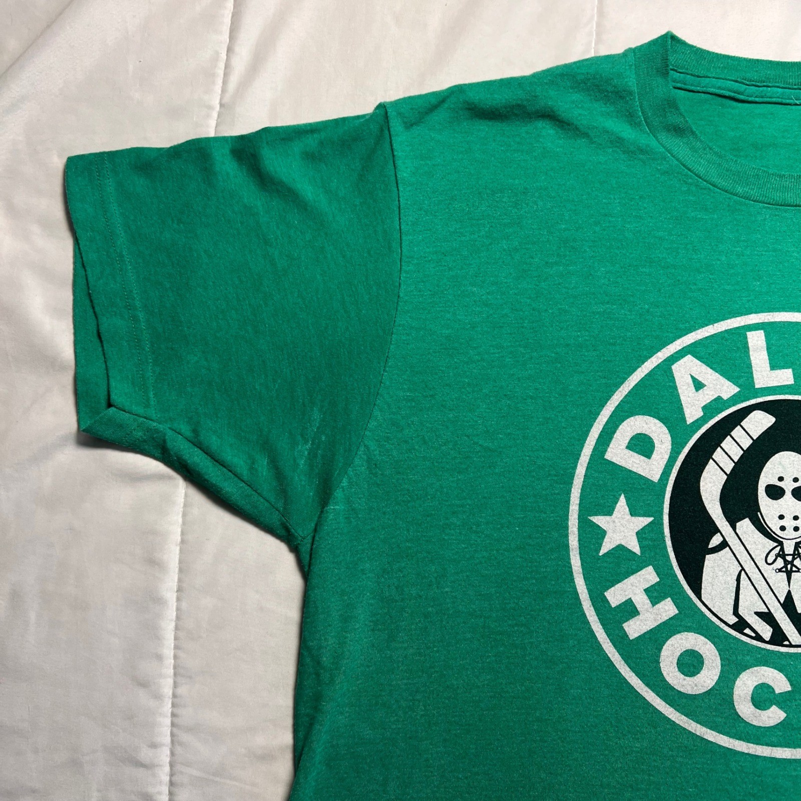 Bullzerk Dallas Hockey T Shirt Mens Large Green Graphic Goalie Mask Tee