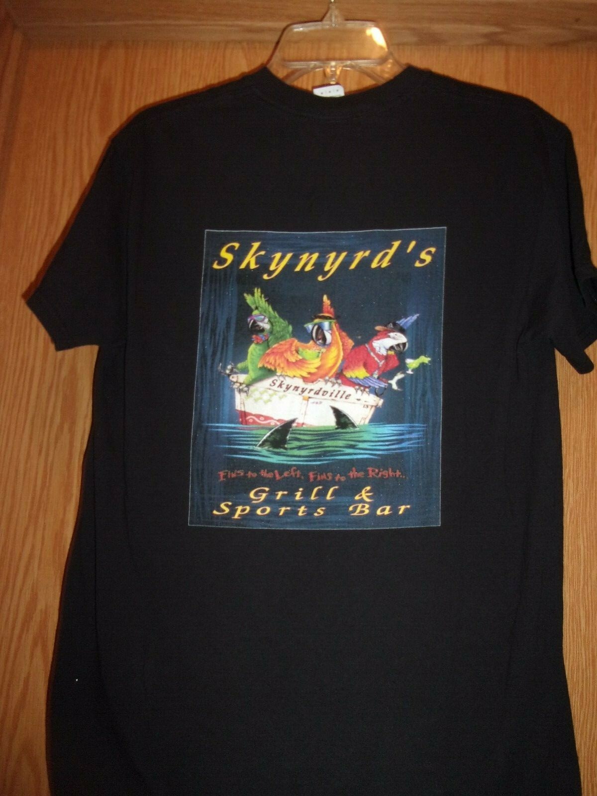 ST GEORGE South Carolina SKYNYRD&rsquo;S GRILL n SPORTSBAR black M t shirt