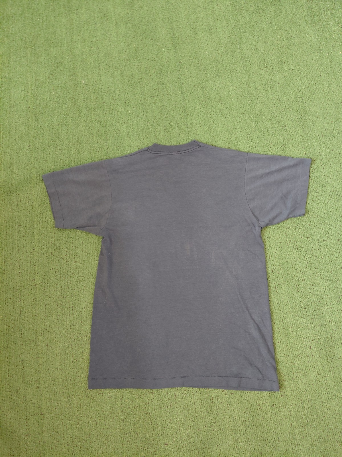 VINTAGE 1987 Aquatic Life Fish 80&rsquo;s Navy Blue T Shirt Sz Large
