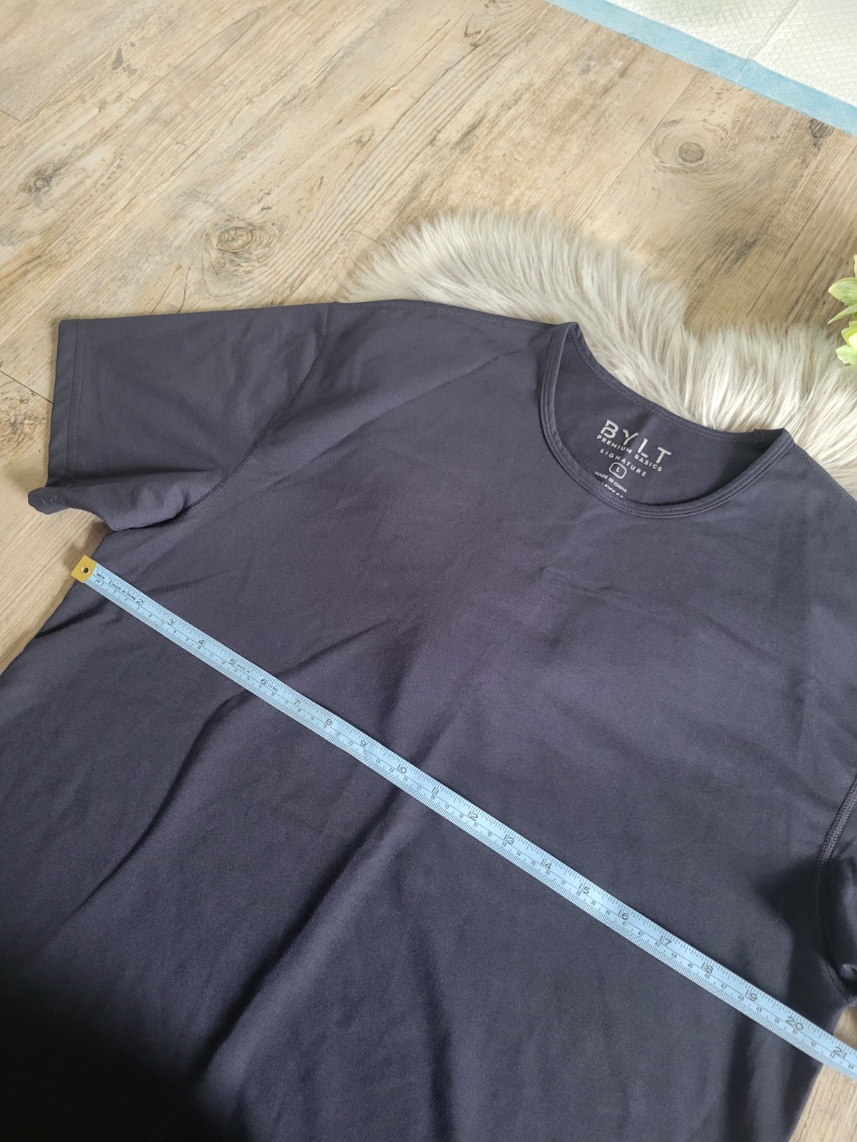 BYLT Premium Basics Signature Drop Cut T Shirt Mens Large Navy Stretch Crew Neck