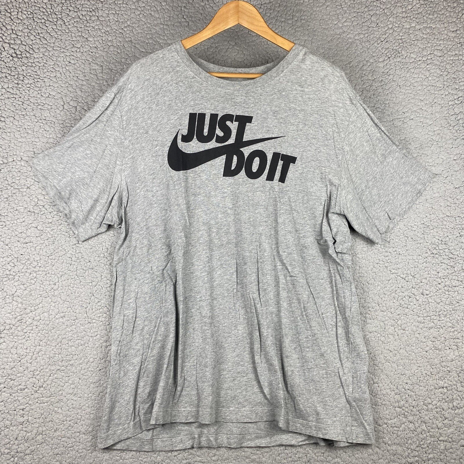 NIKE Just Do It T-Shirt Men&rsquo;s XL Gray & Black JDI AR5006-011 Sportswear Tee