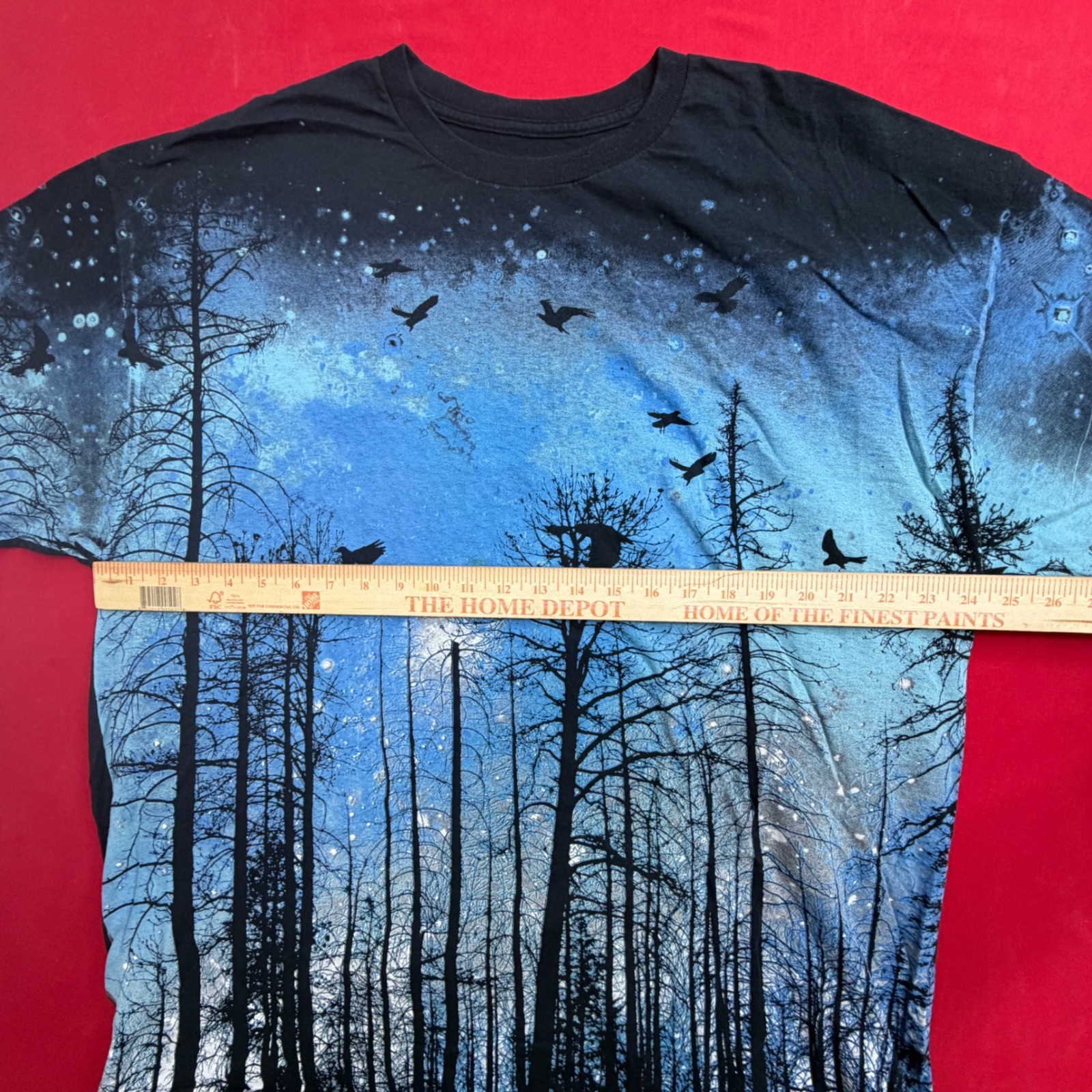 Tony Hawk Mens XXL Graphic T-Shirt Blue Forest Night Sky Birds Nature Print