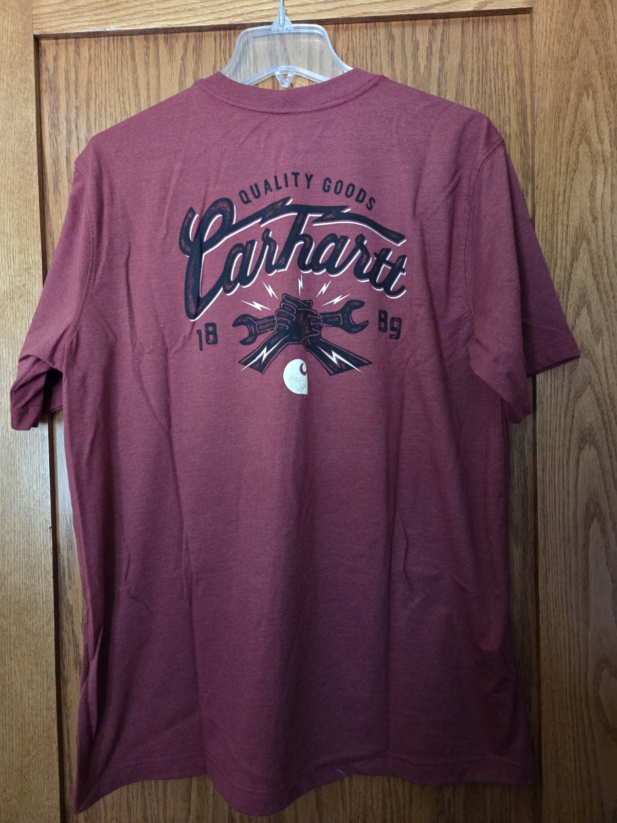 Carhartt Men&rsquo;s Short Sleeve Relaxed Fit Pocket T-Shirt Red Graphic Size L