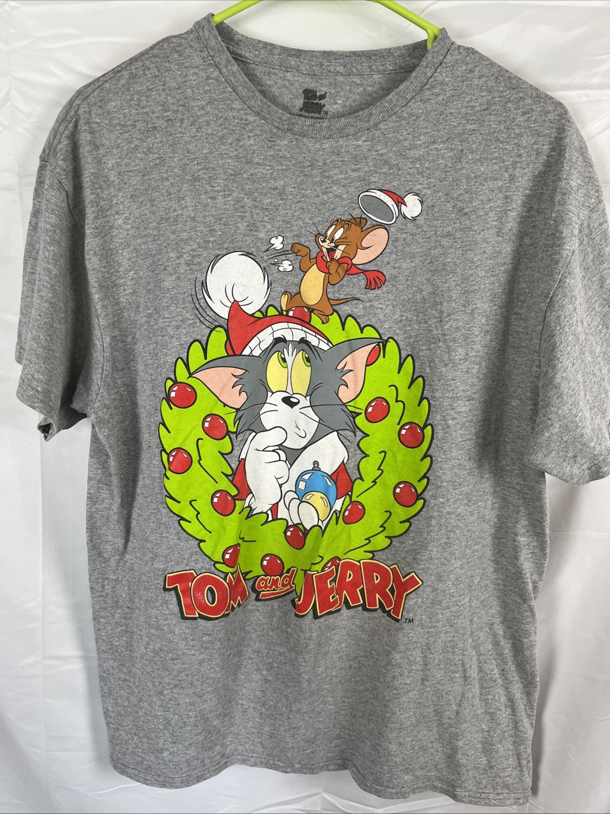 Tom & Jerry Cartoon Christmas T-Shirt Youth Large Gray Short Sleeves Cotton