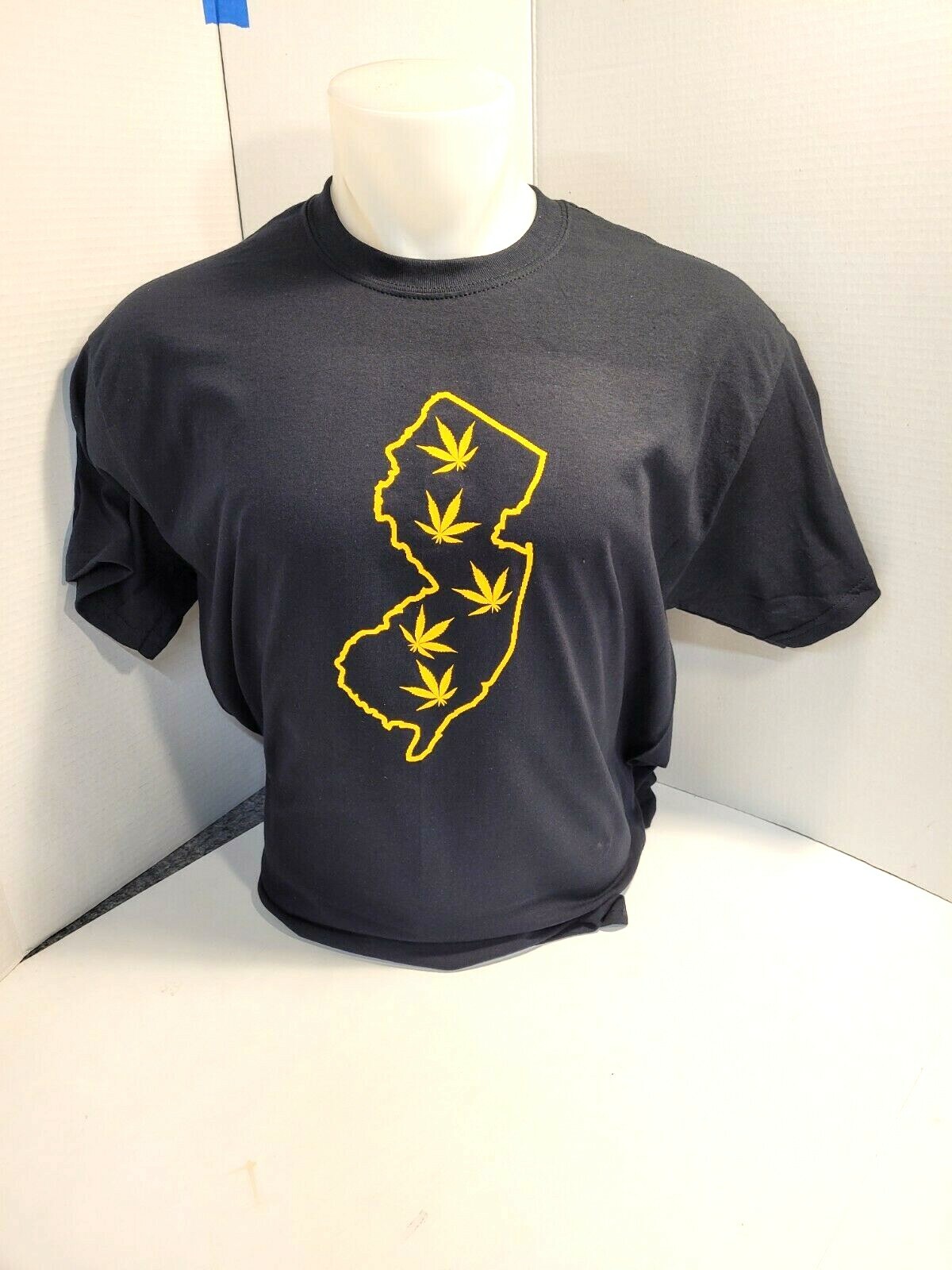 NJ POT outline Funny Tee Shirt Free Shipping w/ Marijuana Theme New / Tags