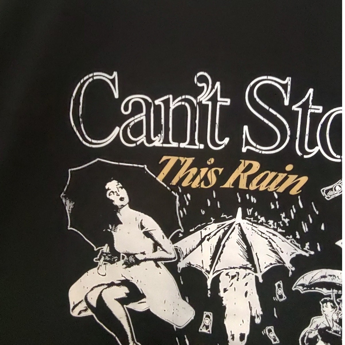 Outrank Men&rsquo;s Black T-shirt Size 2XL, « Can&rsquo;t Stop This Rain » Raining Money Print