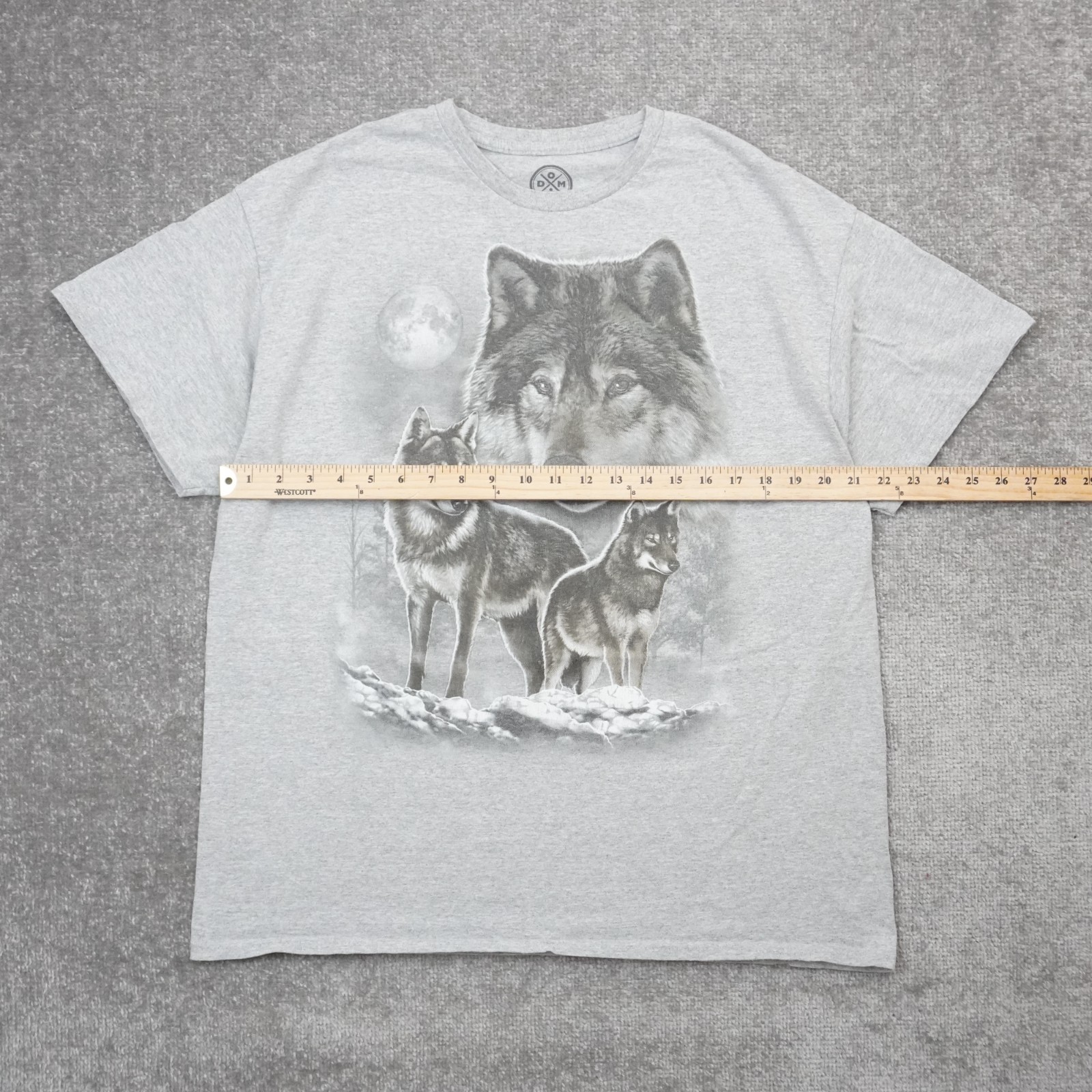DOM Wolves Moon Nature Mens XL Gray Short Sleeve T-Shirt