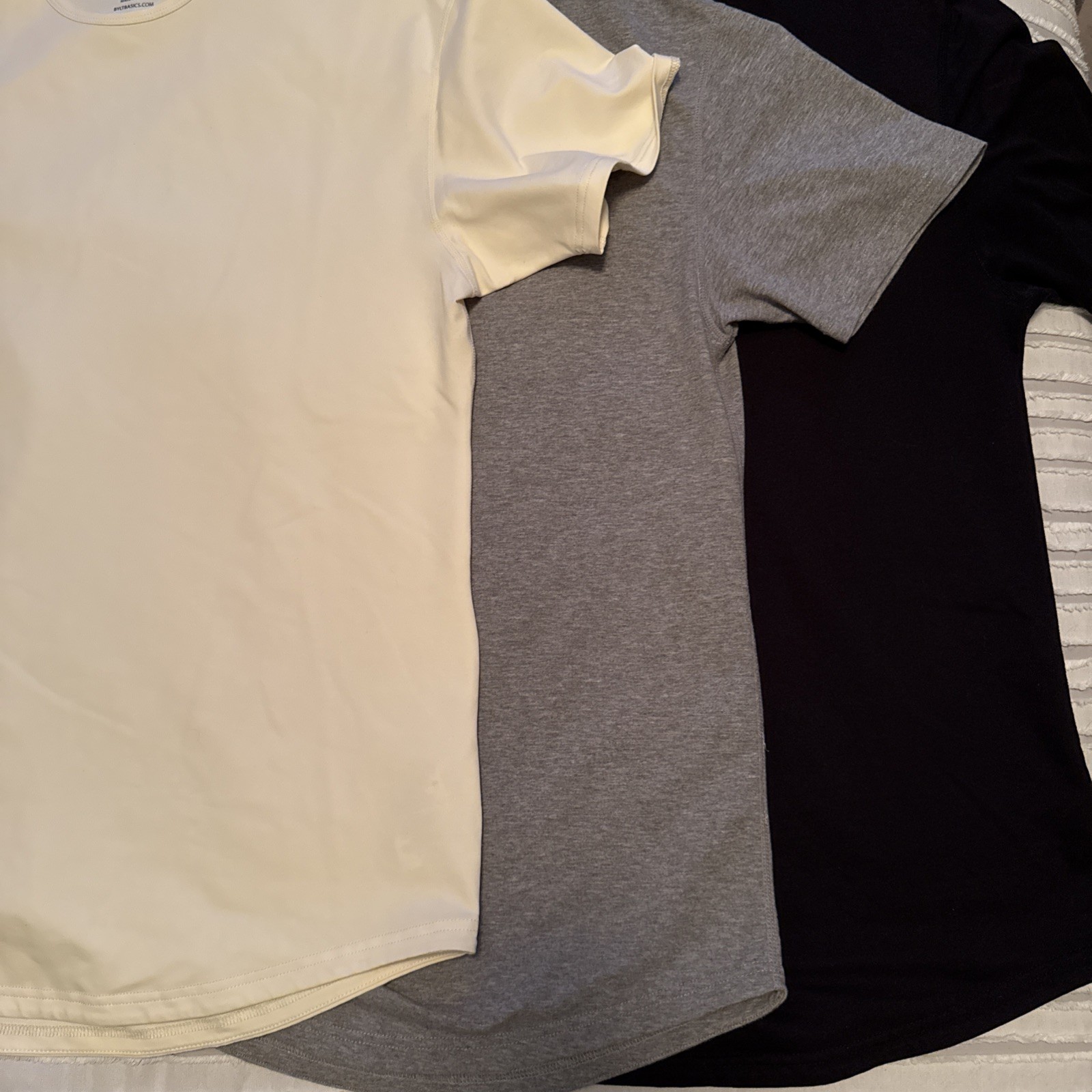 Lot of 3 BYLT Premium Basics T Shirt Mens Medium Drop Cut S/S Lux Curved Hem