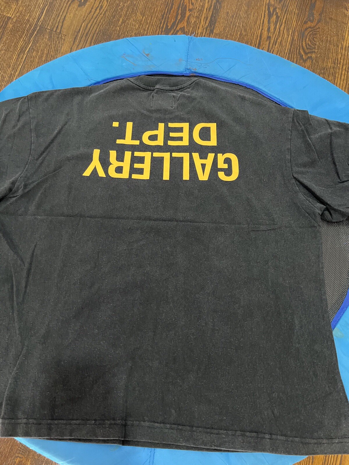 Gallery Dept Upside Down Short Sleeves Tshirt Color Black Size Medium