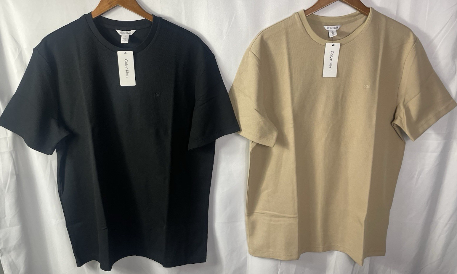 Calvin Klein Men&rsquo;s Lot of 2 Size LARGE Black & Tan Waffle Tees NWT