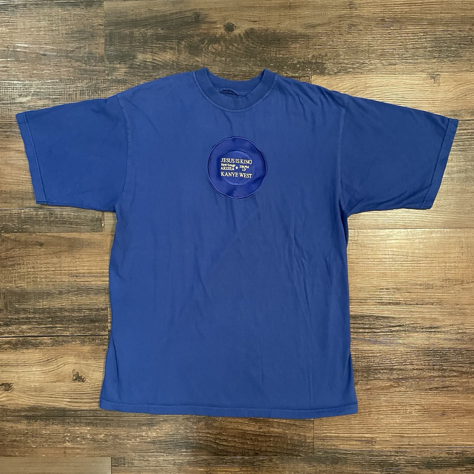 Kanye West Jesus Is King Vinyl I Tee Authentic Shirt L Blue Patch Graphic Yeezy
