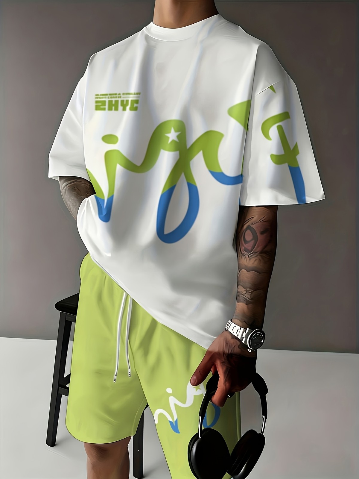 Men&rsquo;s casual short-sleeved shirt and shorts set, 2-piece men&rsquo;s printed crew neck