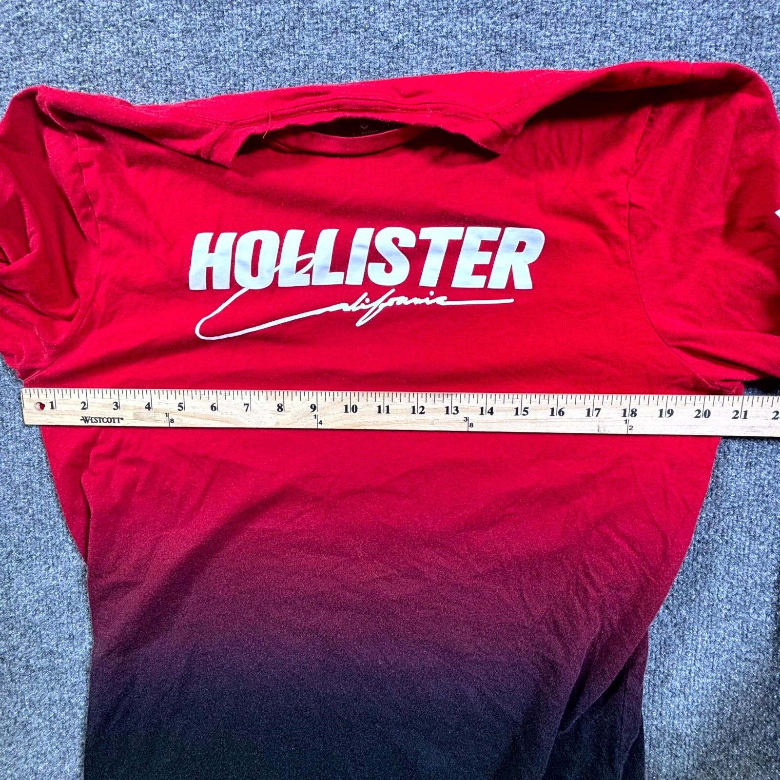 Hollister California Tee Shirt Mens Large Red Black Gradient Graphic Spell Out