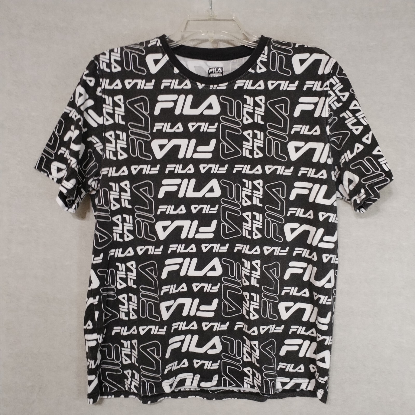 Fila Men&rsquo;s Medium Shirt All Over Print Black Graphic Crew Neck Tee Logo