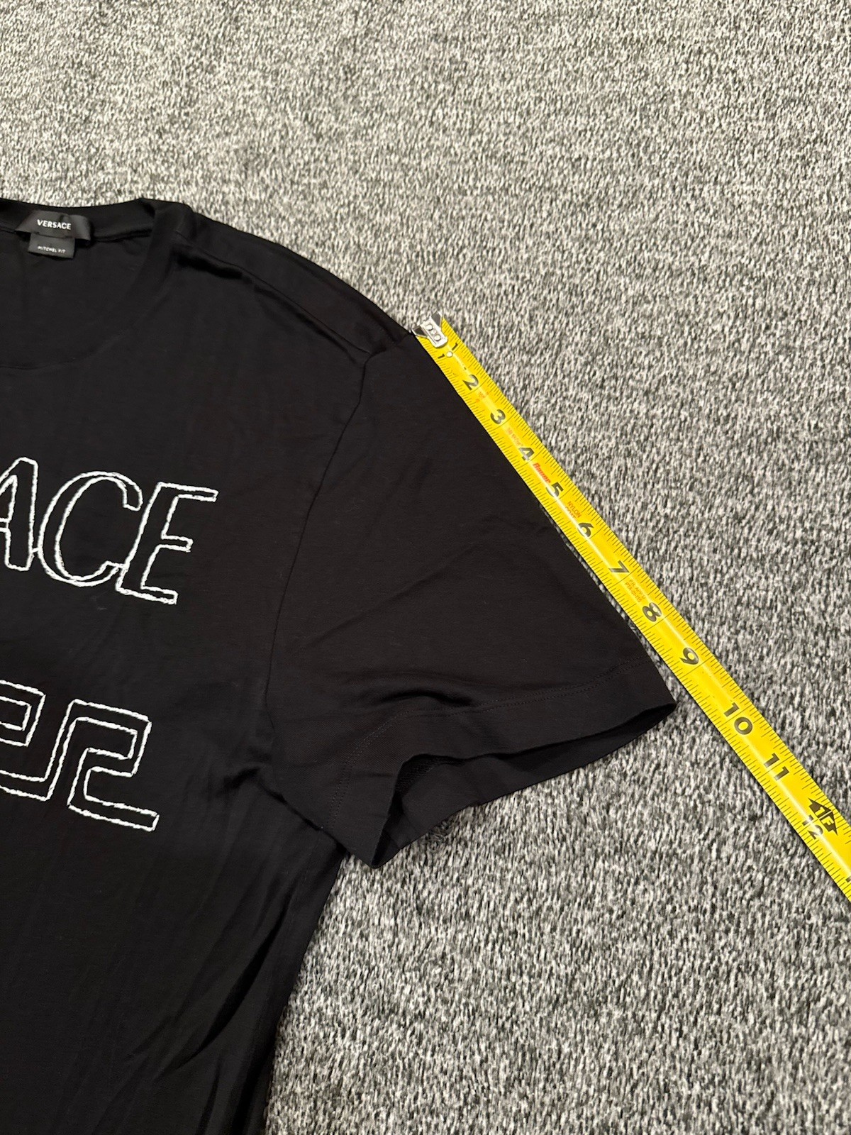 Versace Embroidered T Shirt Mitchel Black Crew Neck Short Sleeve Mens Size Large