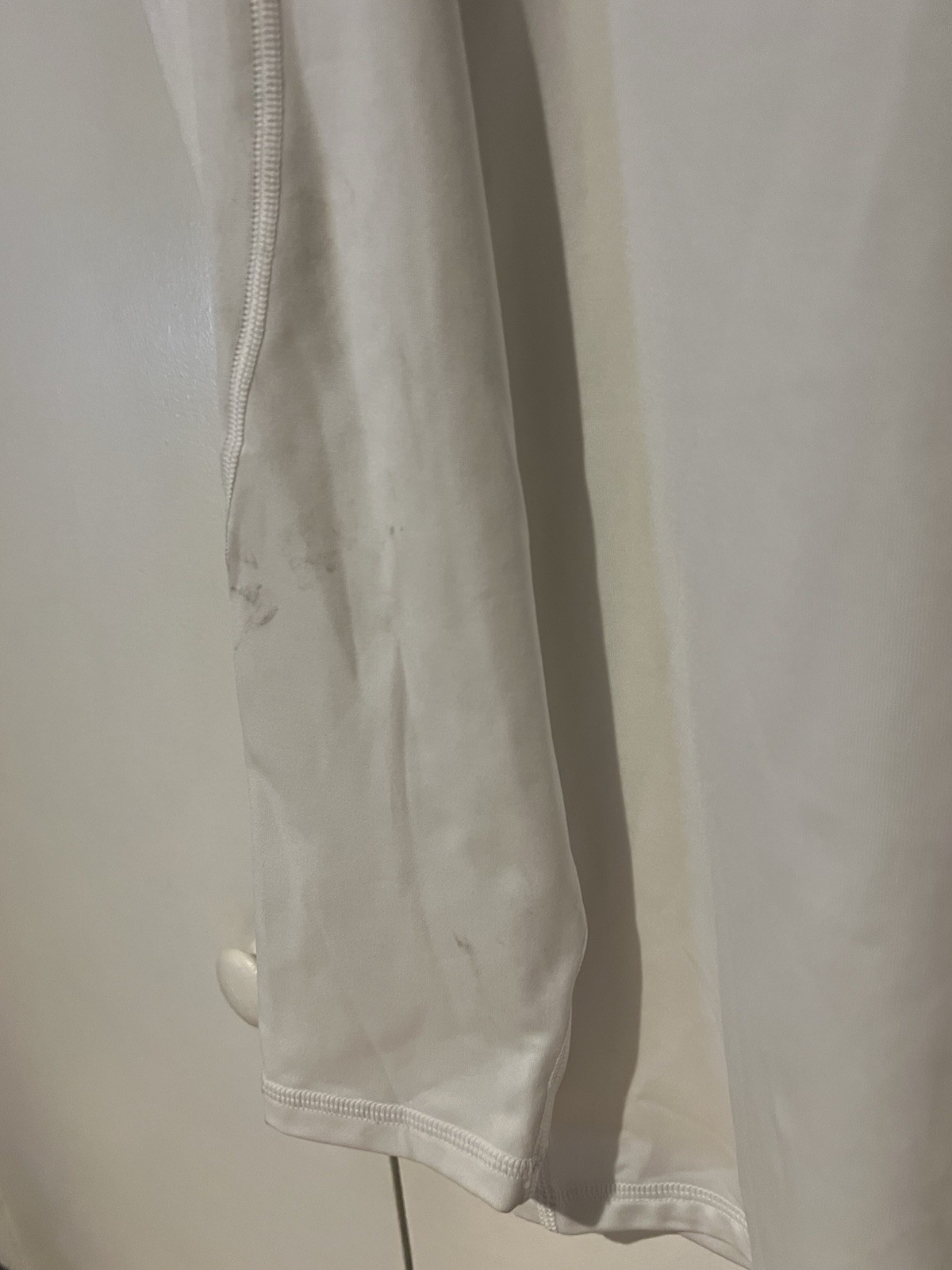 DSG Men&rsquo;s Cold Weather Compression Crew Neck Top White Base Layer Size Large
