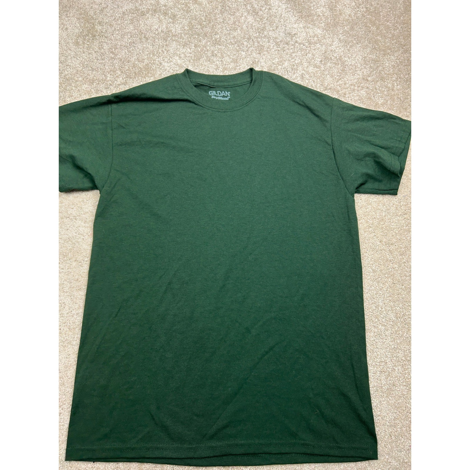 Gildan Solid T-Shirt M Green DryBlend Short Sleeve Crew Neck Gorpcore Basics