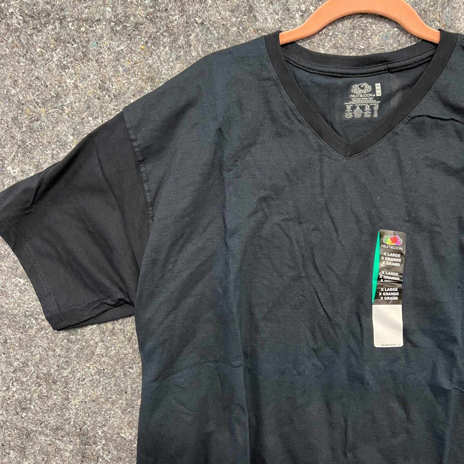 Fruit of the Loom Shirt Men XL Black Casual Plain Basic V Neck