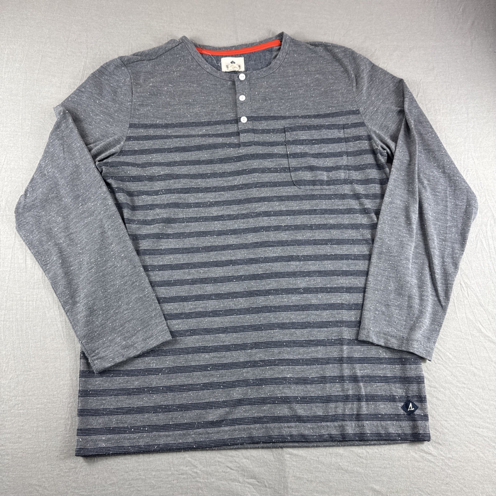 Sperry Henley Mens L Gray Blue Striped Long Sleeve Pocket Thermal Base Layer Top
