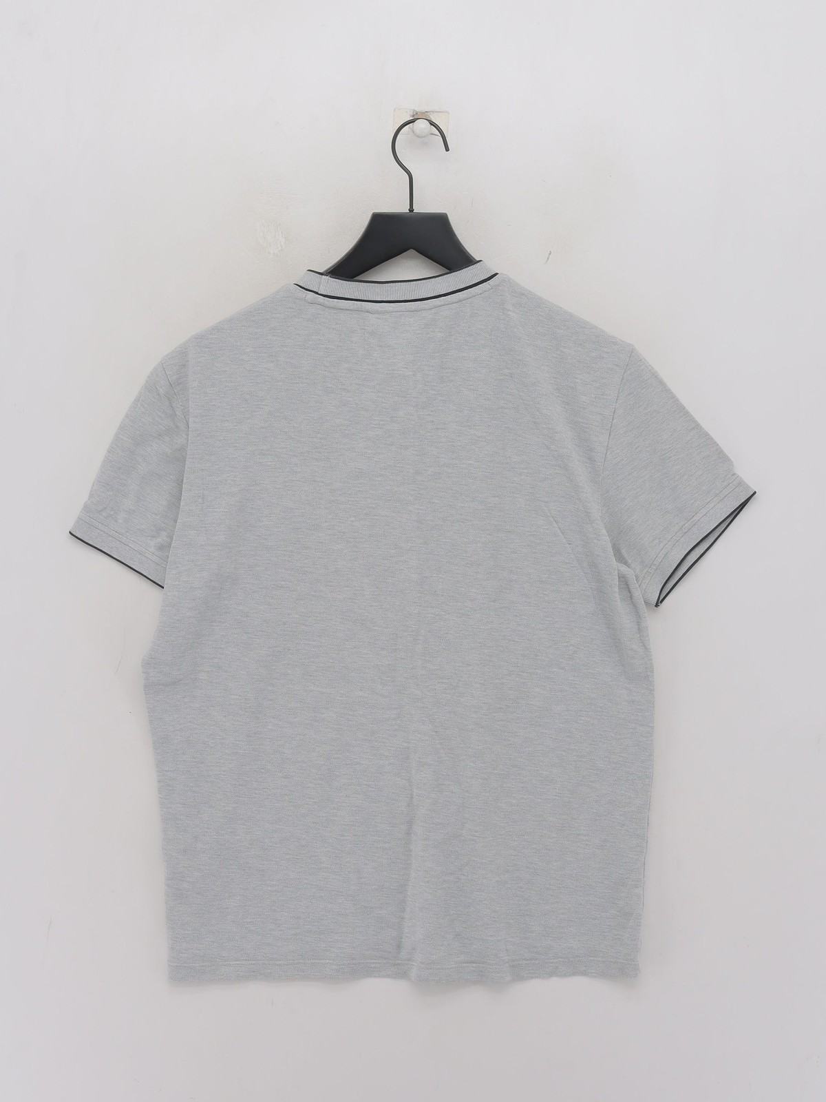 Club Monaco Men&rsquo;s T-Shirt M Grey Cotton with Elastane Basic