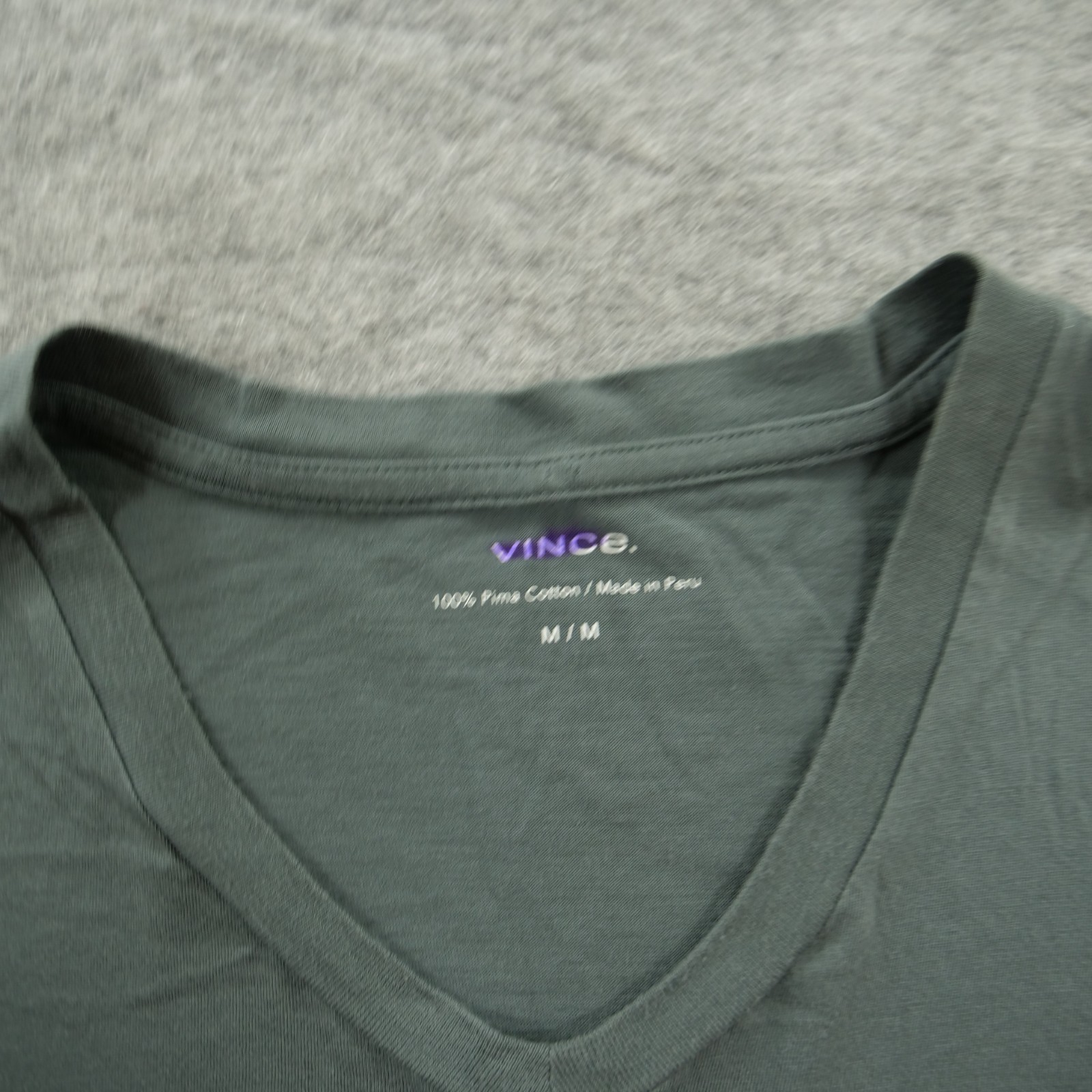 Vince Shirt Mens Medium Gray V Neck Short Sleeve Pima Cotton Casual